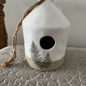 Rae Dunn Rare White and Tan Fern Birdhouse